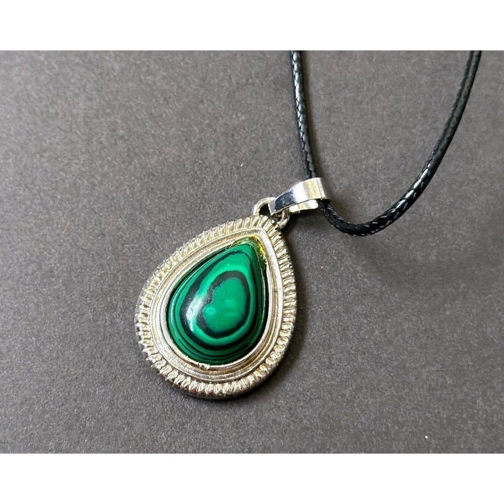 Lot Of 4 - Malachite Picasso Cats Eye Stones Amulet Pendants Necklace - Picture 6 of 9